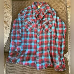 Duluth Trading women’s flannel
